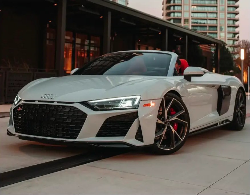 2023 Audi R8 V10